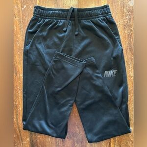 Nike Joggers - Black - Size L